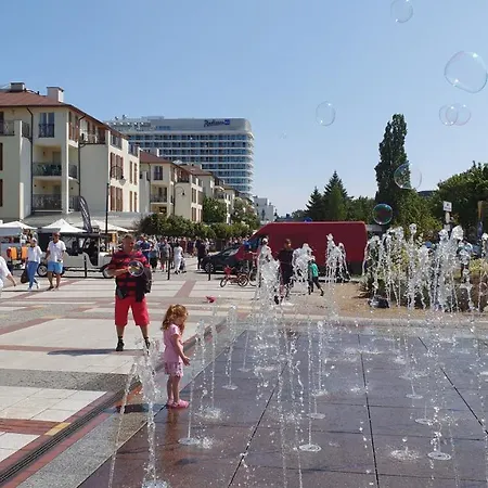 Regina Maris - Andersz Z Miejscem Postojowym